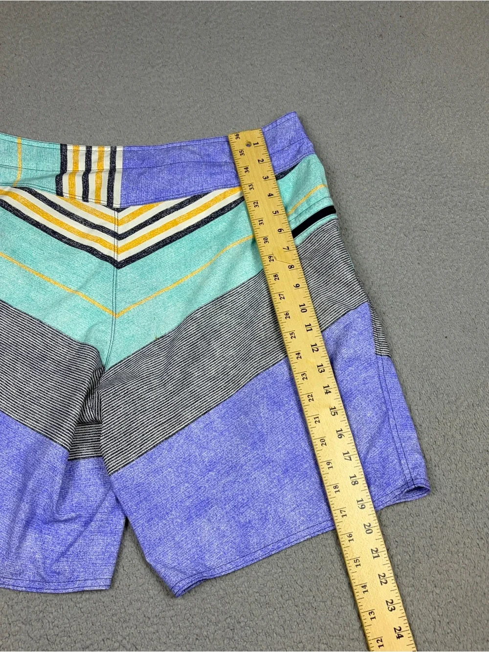 Patagonia Board Shorts Men’s 36 Multicolor Striped Drawstring Swim Beach